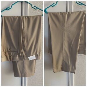 MEN DRESS PANTS sz 42x29, $11 GLENN HEIGHTS TX PPU OR SHIPPING AVAILABLE